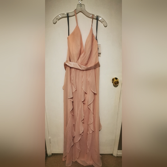 Vera Wang bodice dress with satin belt in blush - Picture 2 of 2